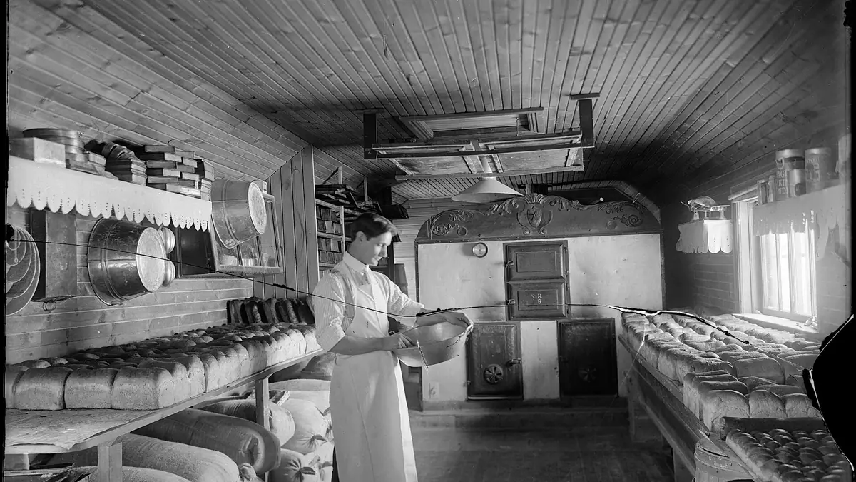 Wenzel's – bakery in Preston, London